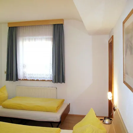 Zweifamilienhaus Koehle 115W Pfunds